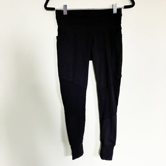 Athleta excursion tight hybrid black size small petite - Picture 4 of 13